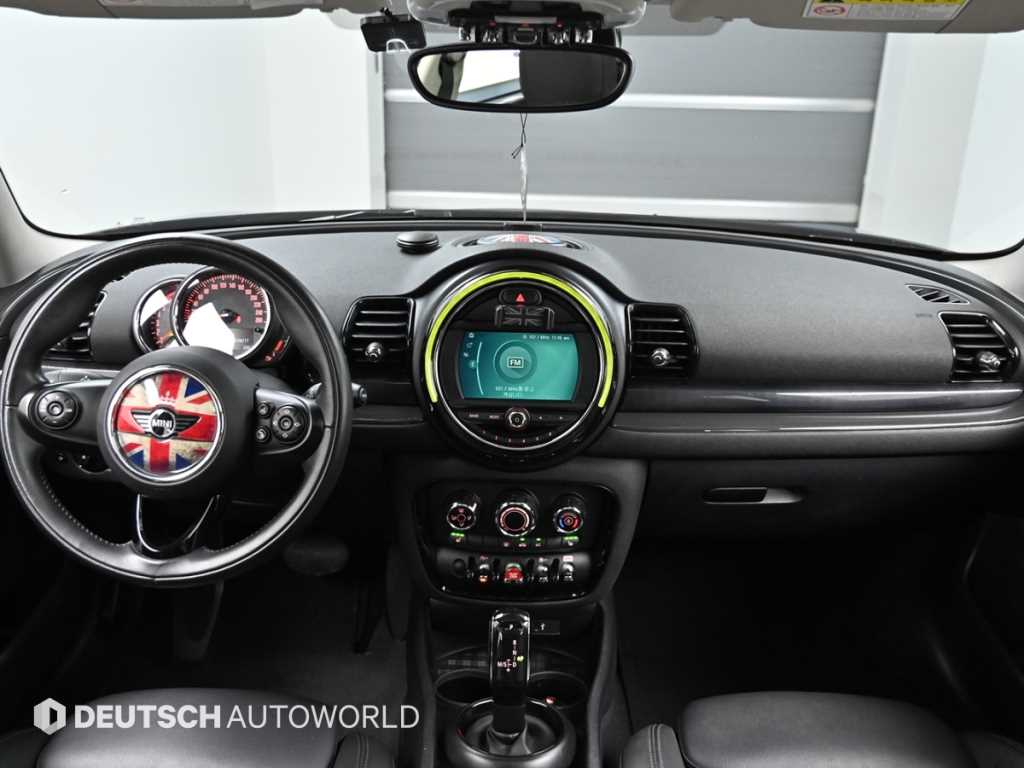 Mini Clubman - Vista 9