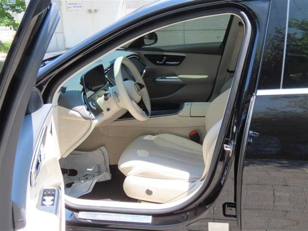 Mercedes Benz E class 2024 Negro - Importación desde Corea - HF Imports Iquique - Foto 15