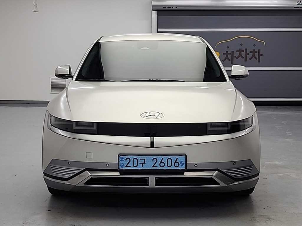HYUNDAI Ioniq 5 - Vista 2