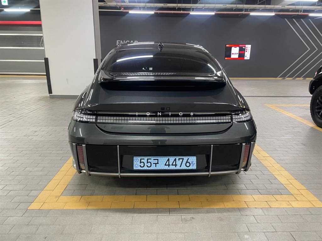 HYUNDAI Ioniq 6 - Vista 3