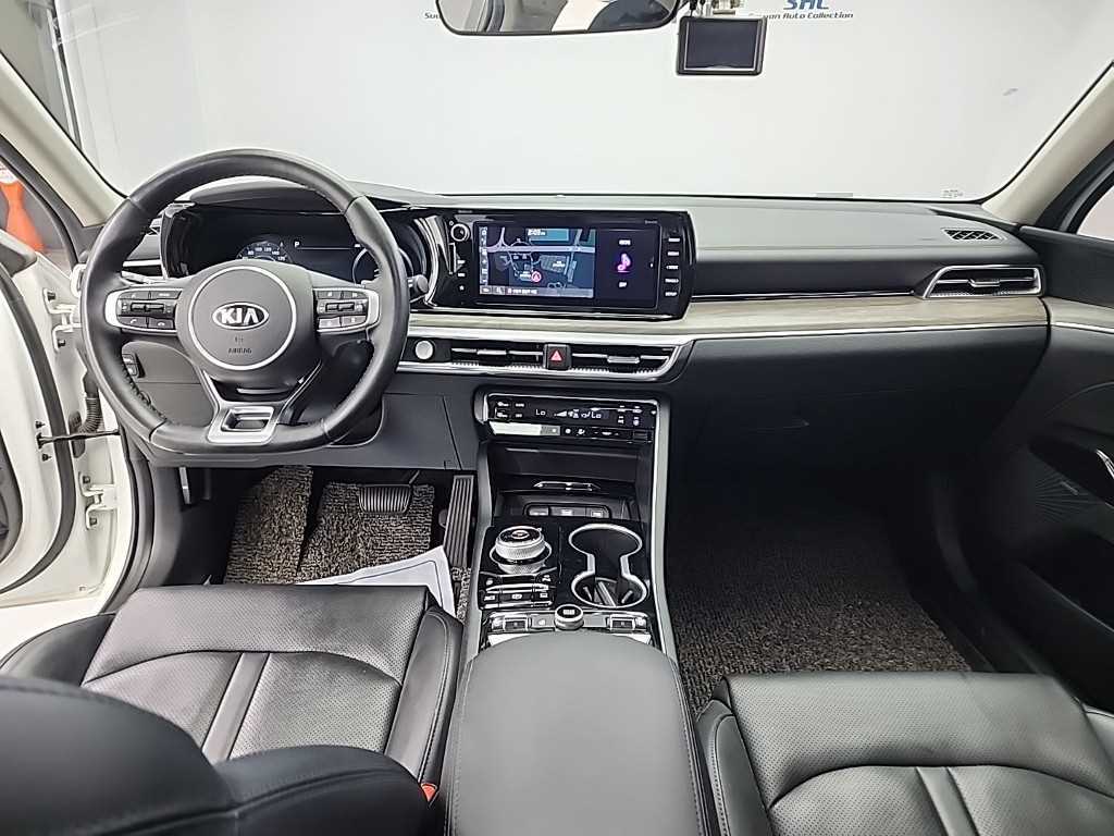 KIA K5 - Vista 9
