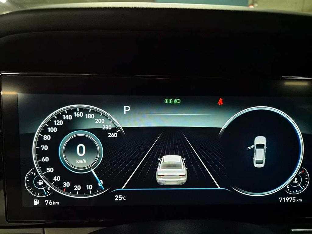 HYUNDAI Grandeur - Vista 11