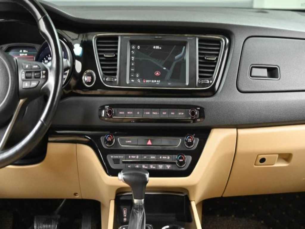 KIA Carnival 2019 - Importación desde Corea - HF Imports Iquique - Foto 16