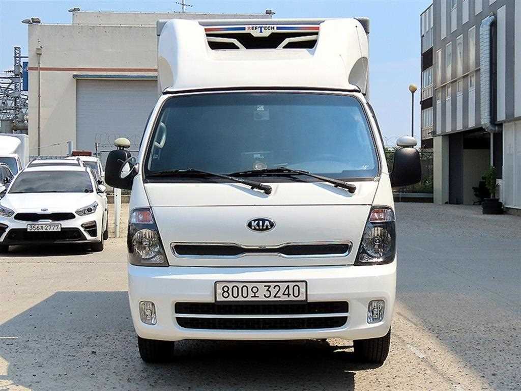 Small Truck Freezer Box(High Deck) 2018 Blanco - Importación desde Corea - HF Imports Iquique - Foto 1