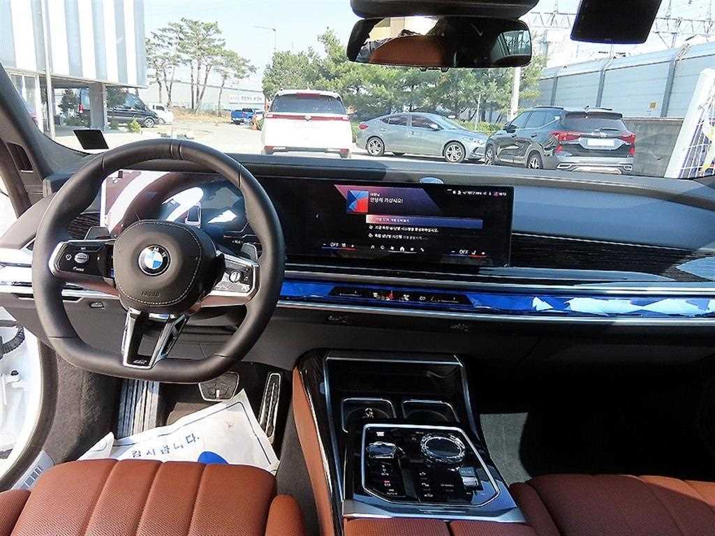 BMW 7 Series - Vista 9