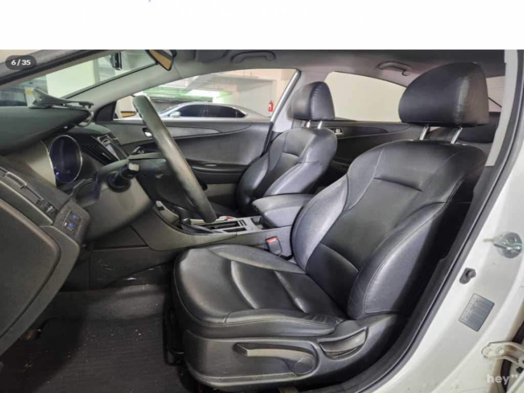 HYUNDAI Sonata - Vista 7