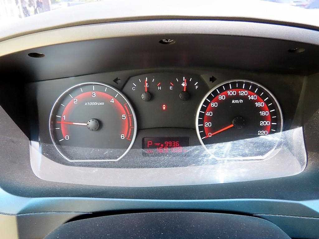 Ssangyong Korando - Vista 11