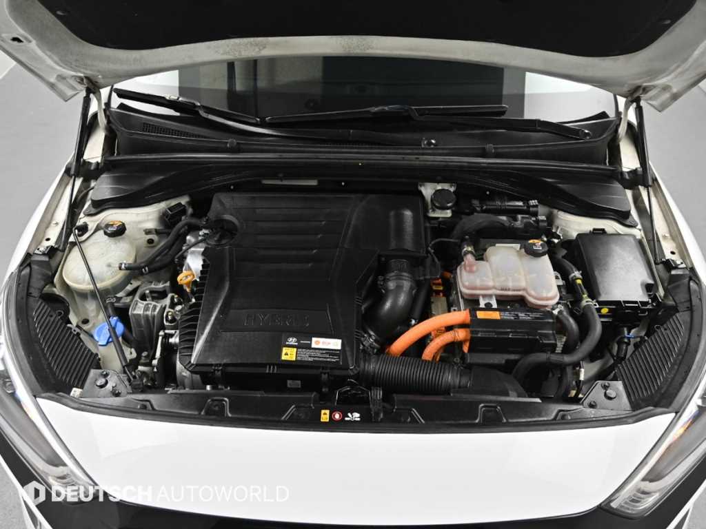 HYUNDAI Ioniq - Vista 8