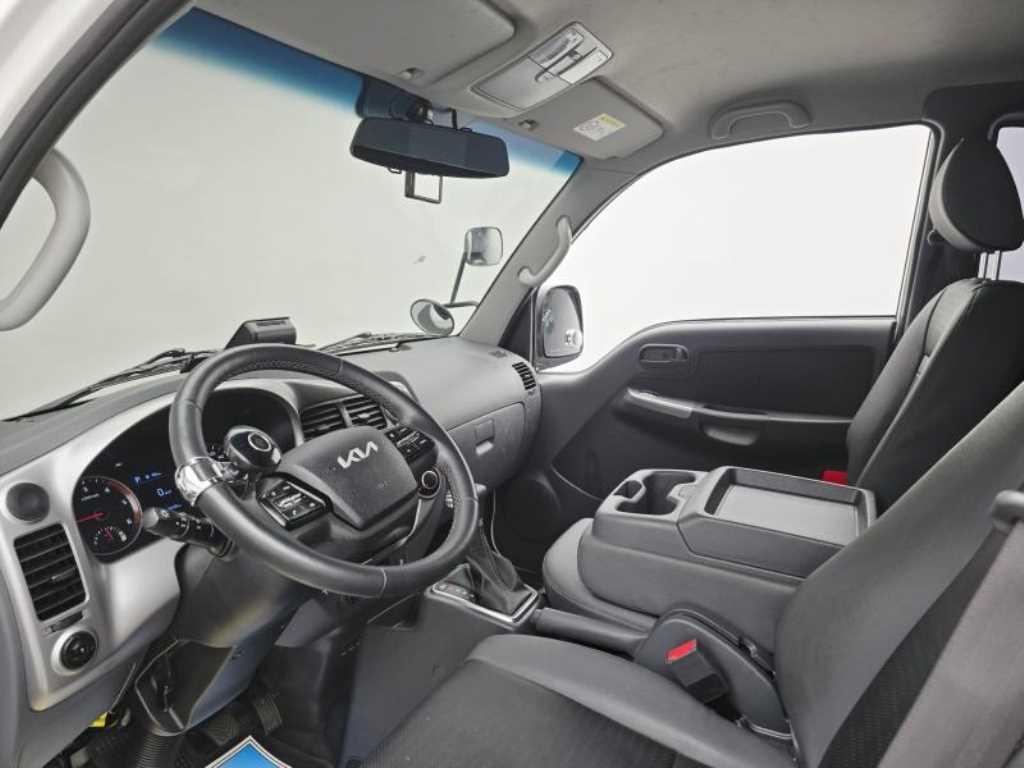 Small Truck Normal Box(High Deck) 2024 Blanco - Importación desde Corea - HF Imports Iquique - Foto 14