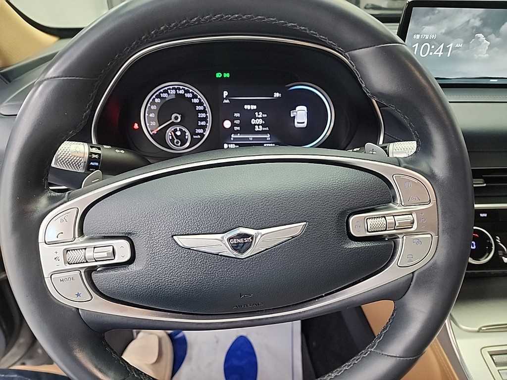 Genesis GV80 - Vista 11