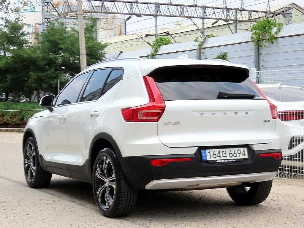 Volvo XC40 - Vista 6