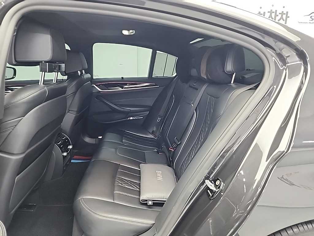 BMW 5 Series 2019 Gris - Importación desde Corea - HF Imports Iquique - Foto 14