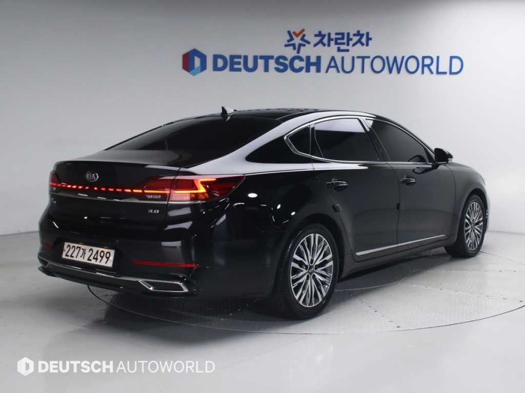 KIA K7 - Vista 3