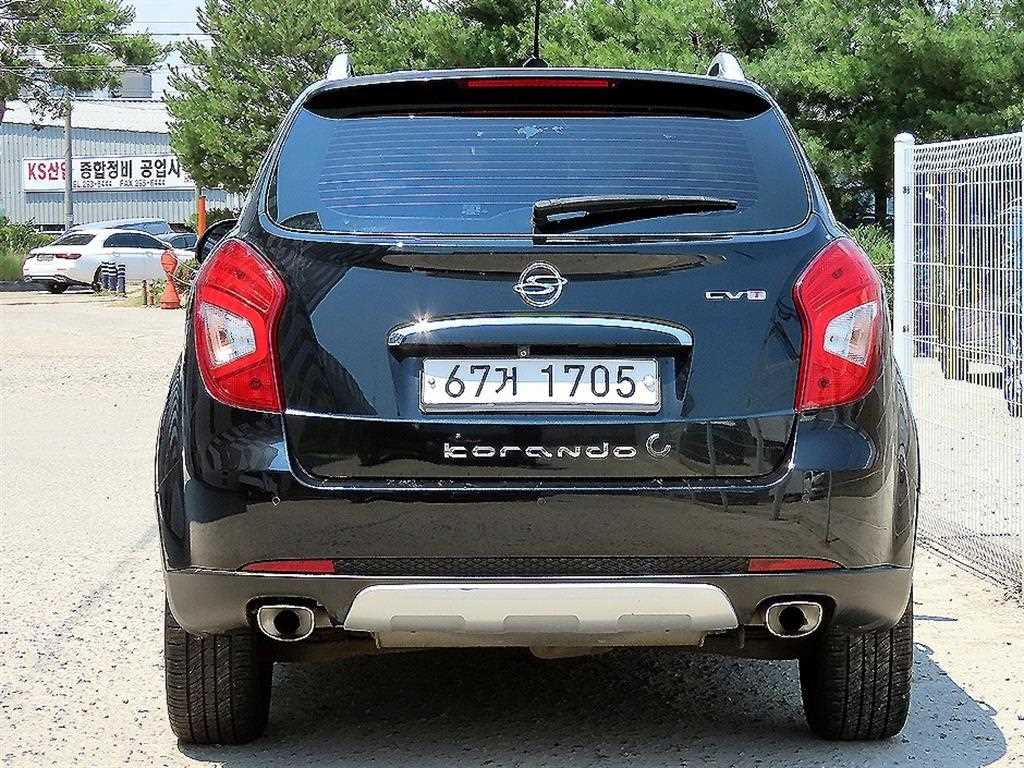 Ssangyong Korando - Vista 6