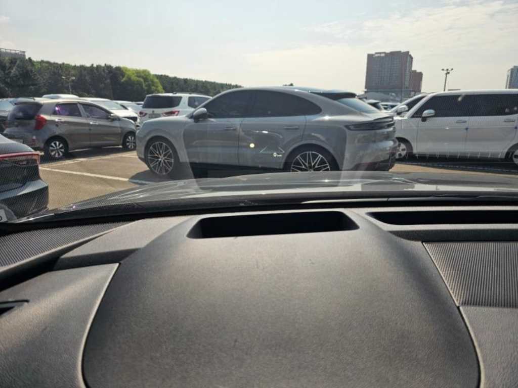 KIA Sorento - Vista 12