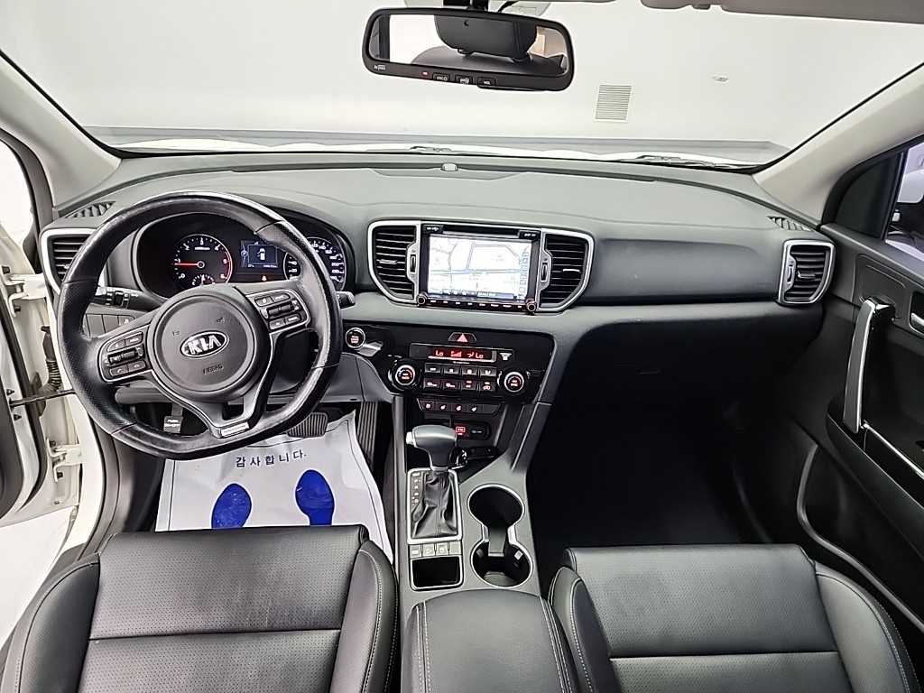 KIA Sportage - Vista 9