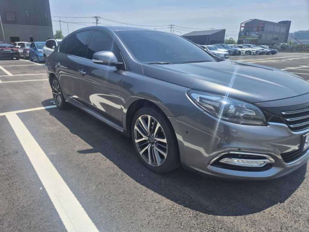 SAMSUNG SM7 - Vista 3
