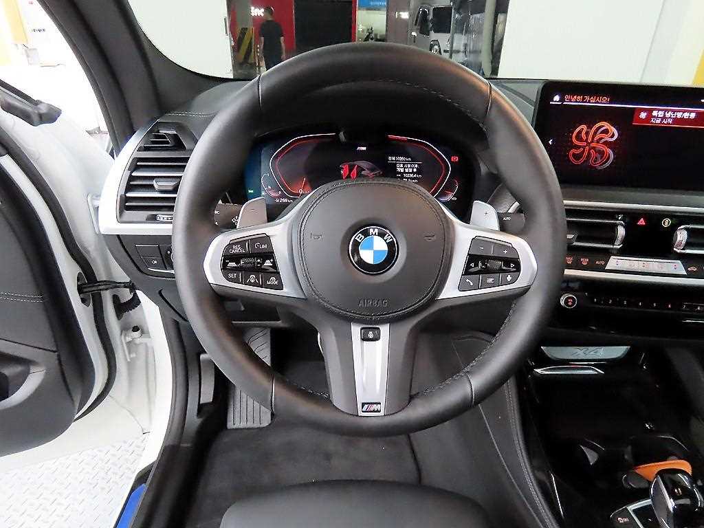 BMW X4 - Vista 11