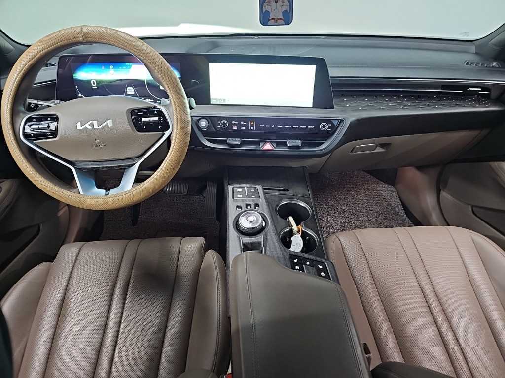 KIA K8 - Vista 9