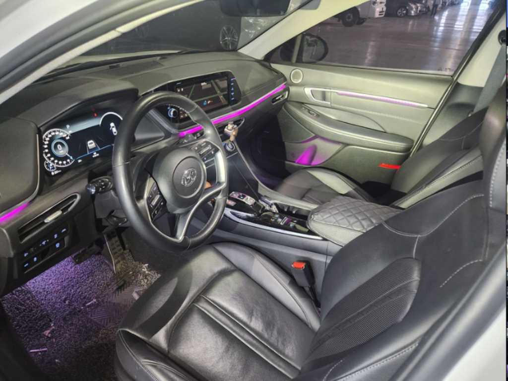 HYUNDAI Sonata - Vista 5
