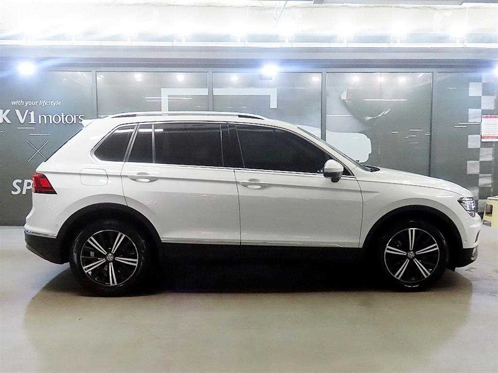 Volkswagen Tiguan - Vista 3