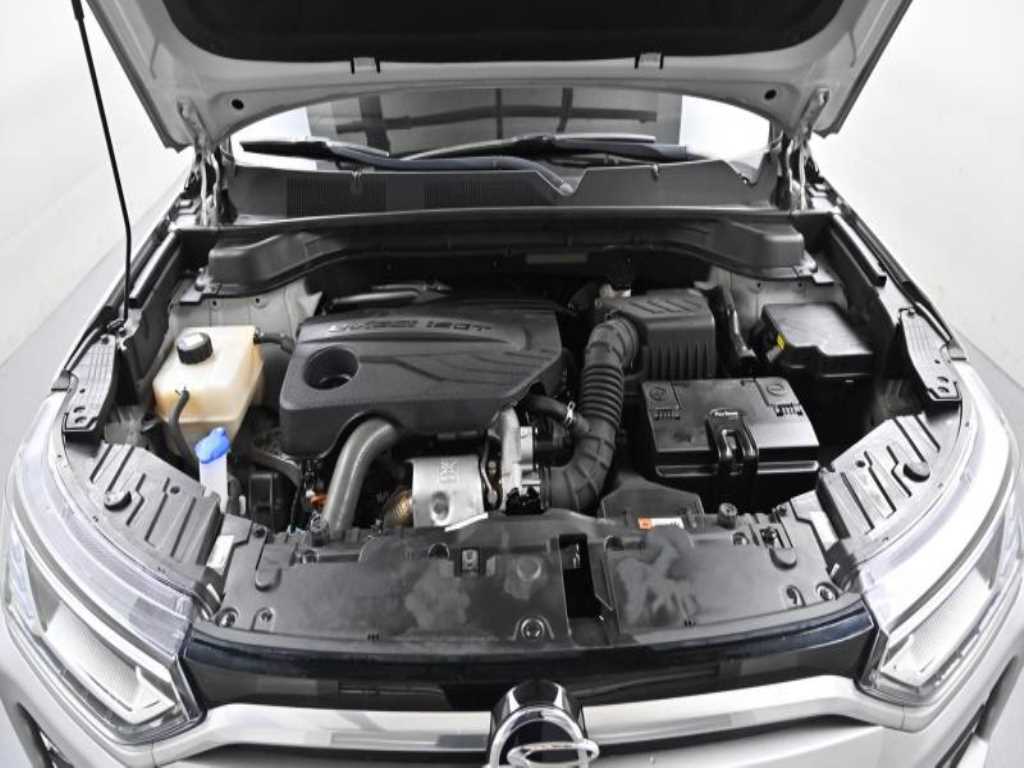 Ssangyong Korando - Vista 8
