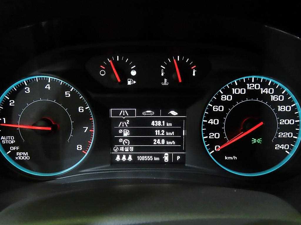 Chevrolet Malibu - Vista 11