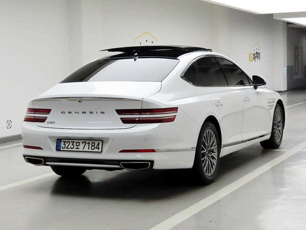 Genesis G80 - Vista 6