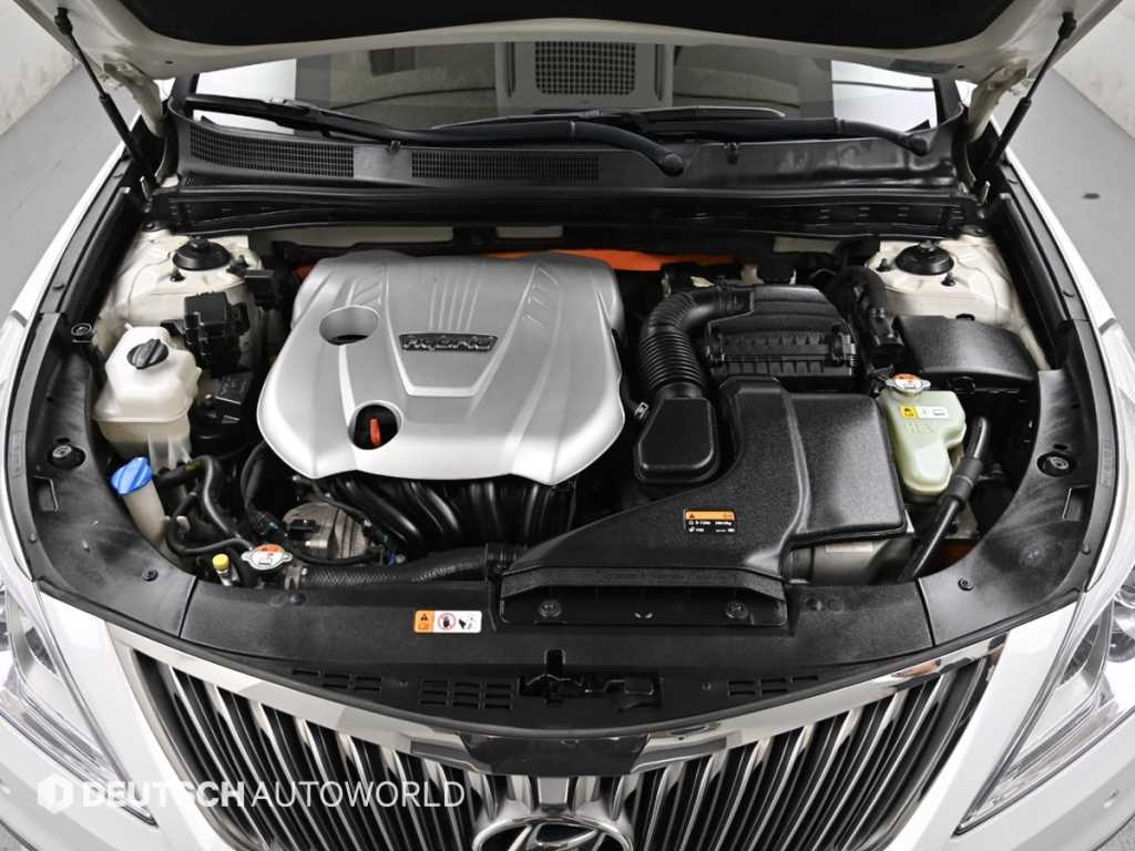 HYUNDAI Grandeur - Vista 6