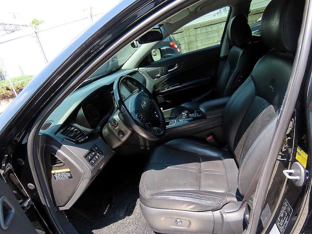 KIA K9 - Vista 7