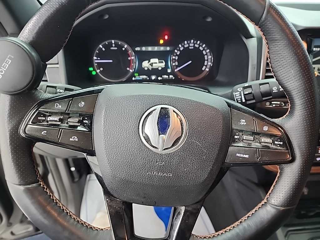 Ssangyong Rexton - Vista 11