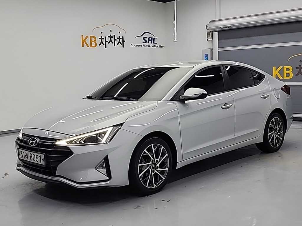 HYUNDAI Avante 2019 Plateado - Importación desde Corea - HF Imports Iquique - Foto 1
