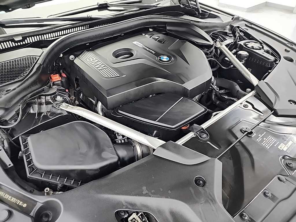 BMW 5 Series - Vista 7