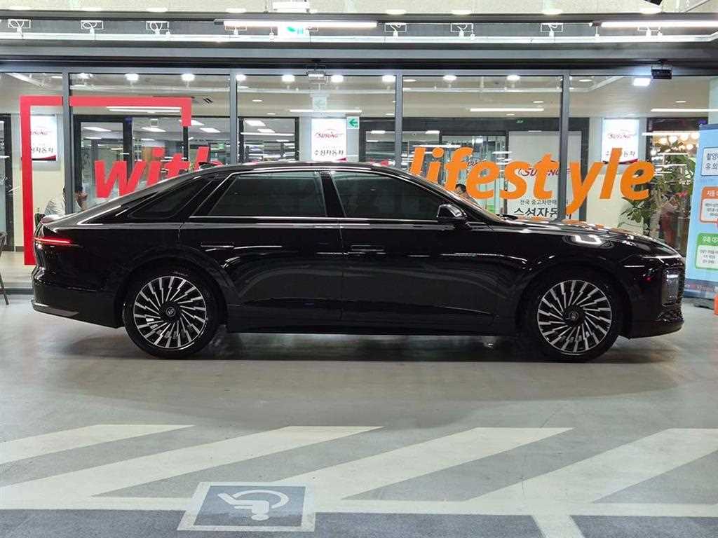 HYUNDAI Grandeur - Vista 3