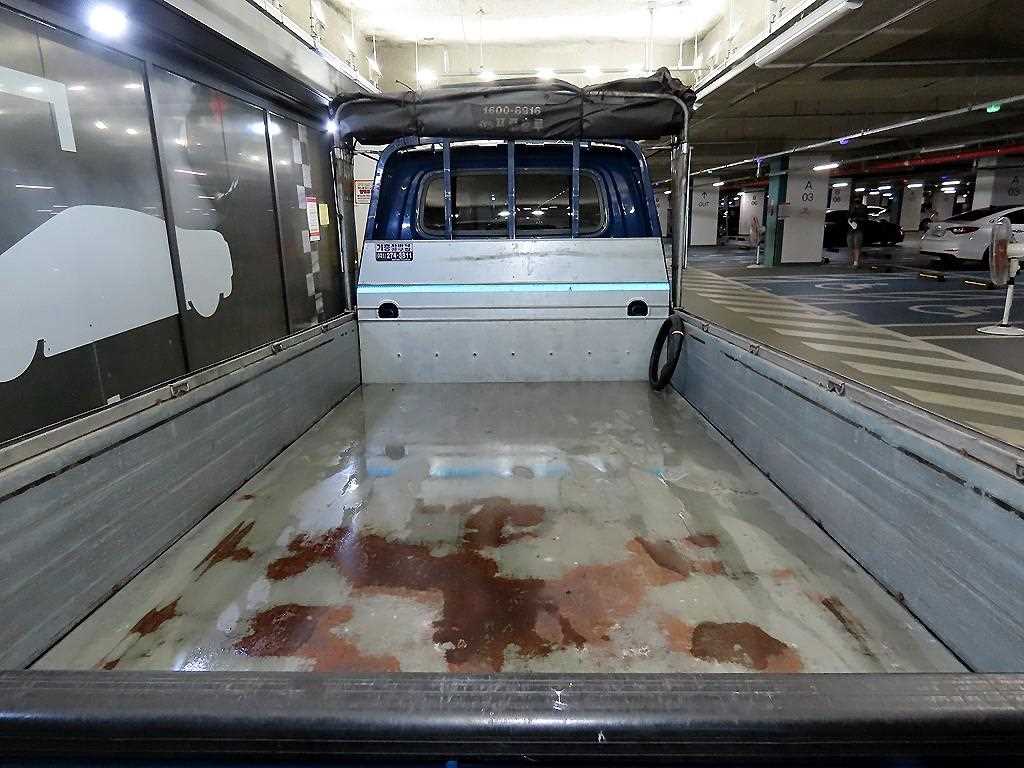 Small Truck Cargo (small) - Vista 8