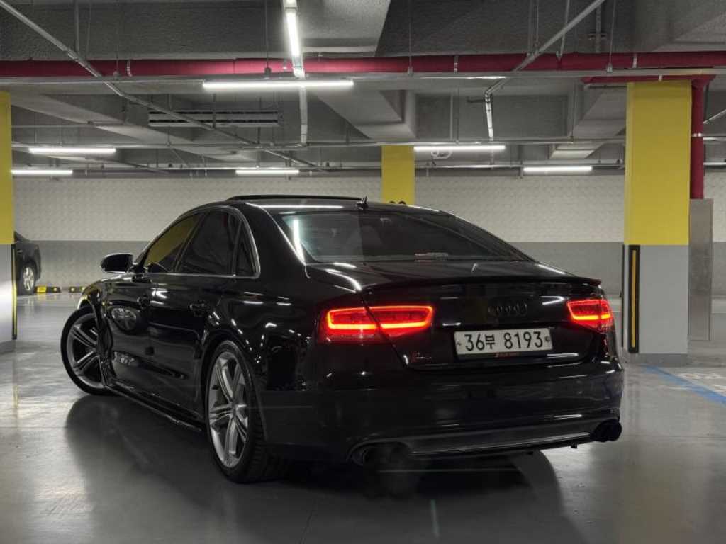 Audi S8 - Vista 2