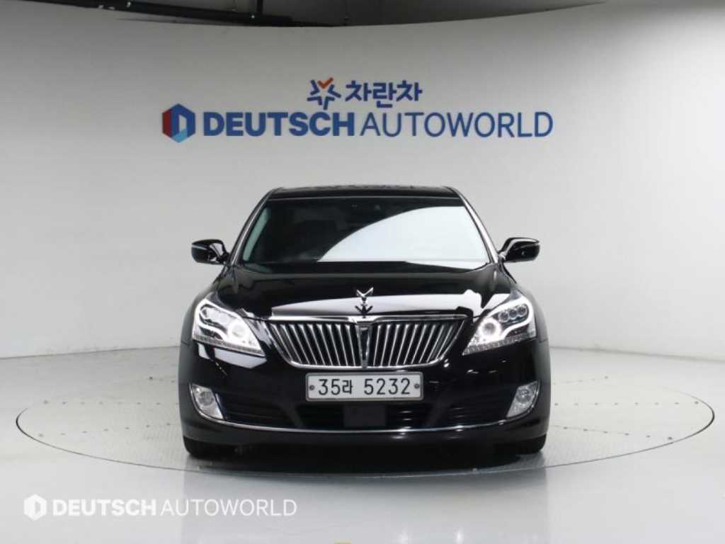 HYUNDAI Equus - Vista 3