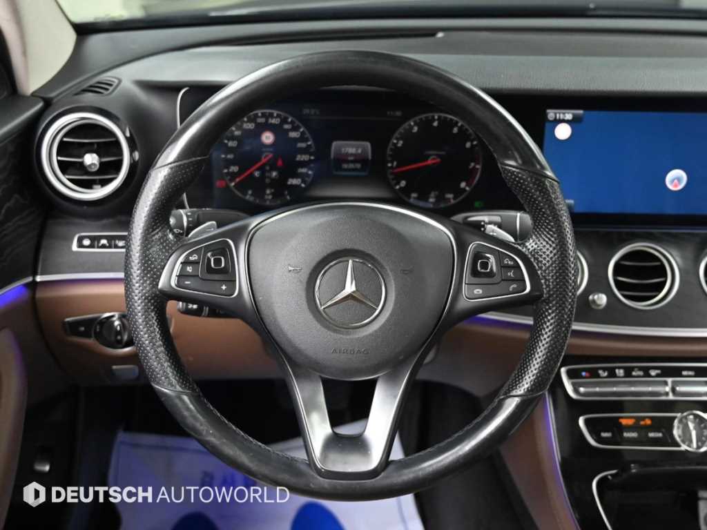 Mercedes Benz E class 2016 Azul - Importación desde Corea - HF Imports Iquique - Foto 15