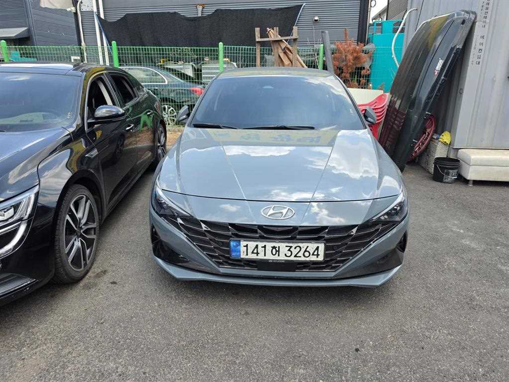 HYUNDAI Avante 2021 Gris - Importación desde Corea - HF Imports Iquique - Foto 1