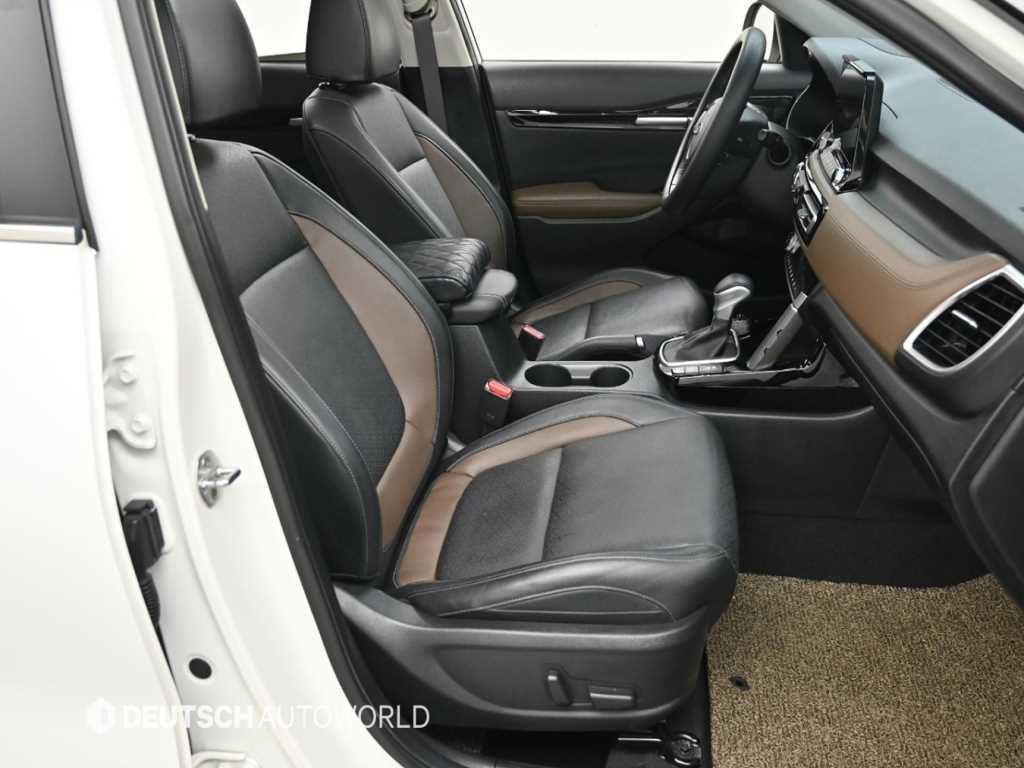 KIA Seltos - Vista 12