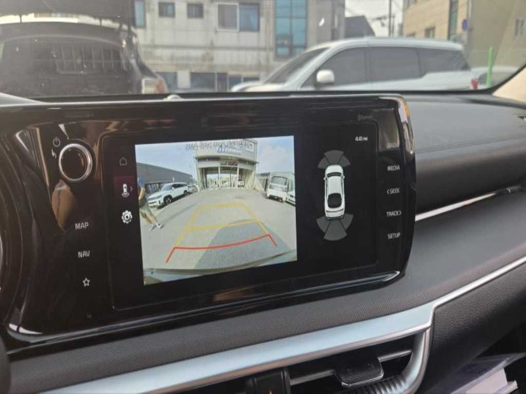 KIA K5 - Vista 12