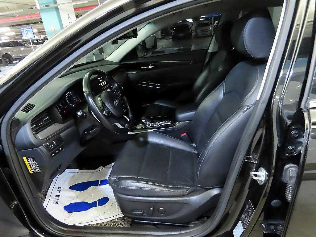KIA K7 - Vista 8