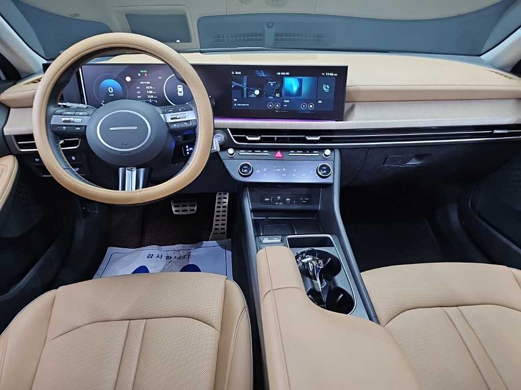 HYUNDAI Sonata - Vista 9