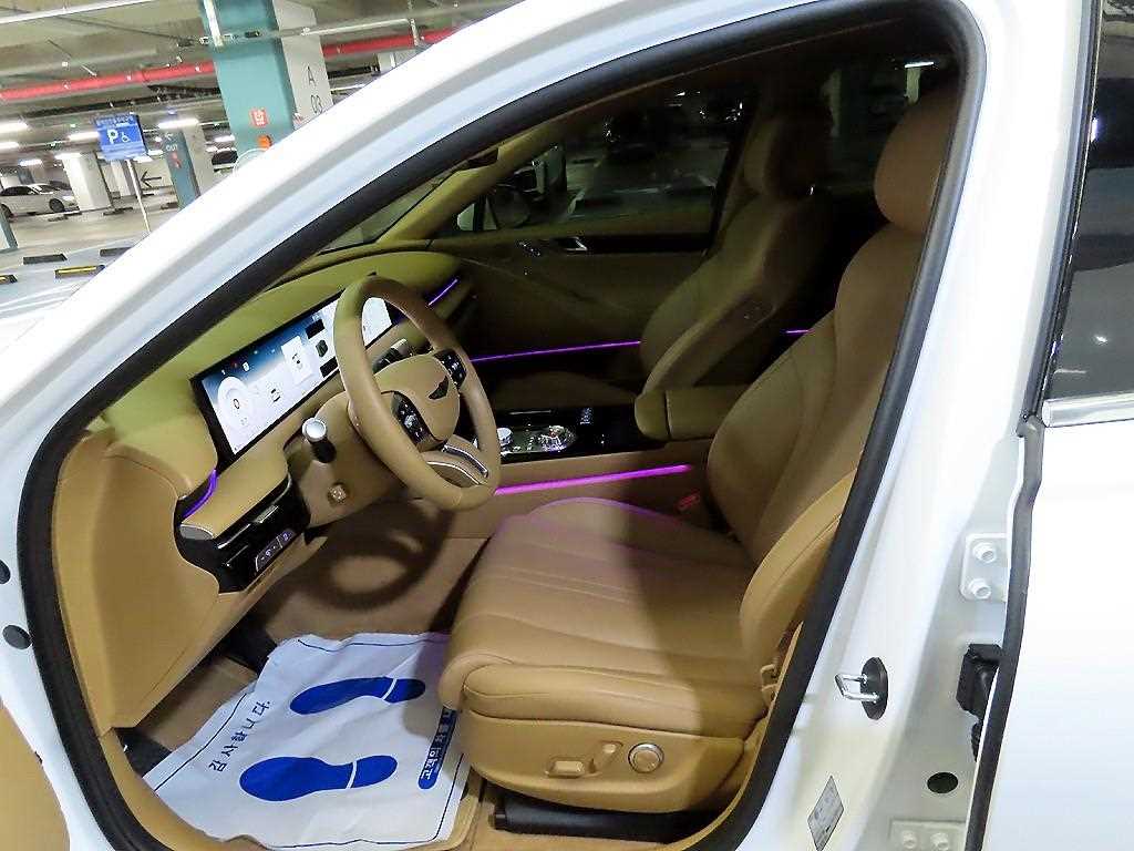 Genesis G80 - Vista 8