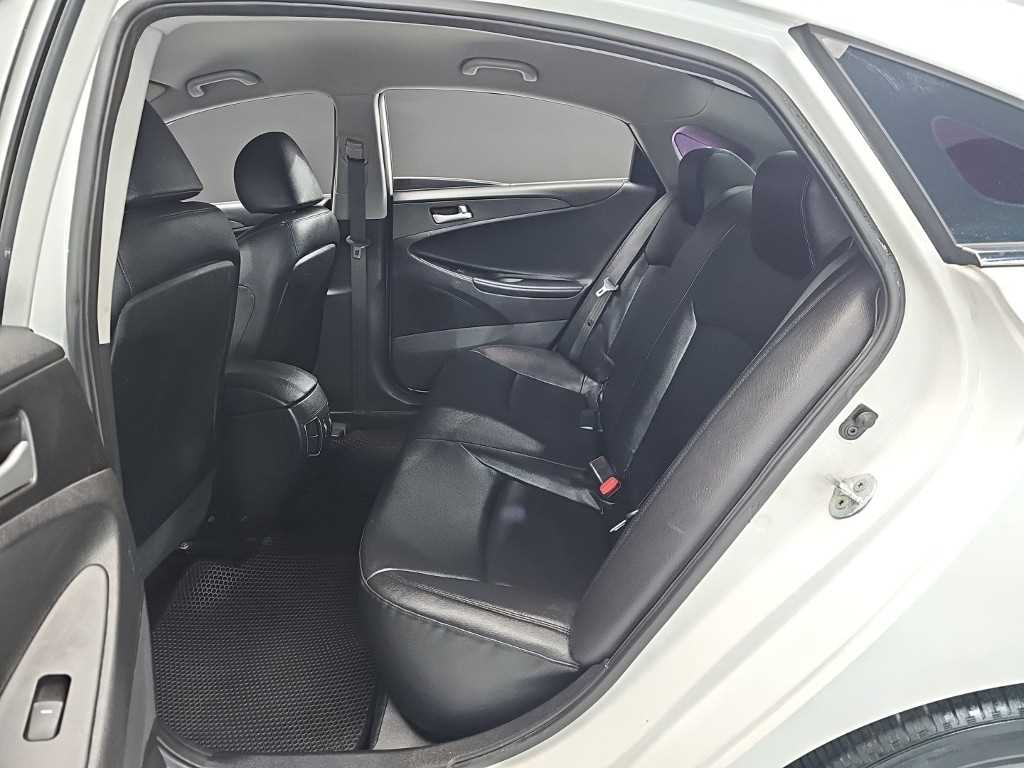 HYUNDAI Sonata 2012 Blanco - Importación desde Corea - HF Imports Iquique - Foto 14