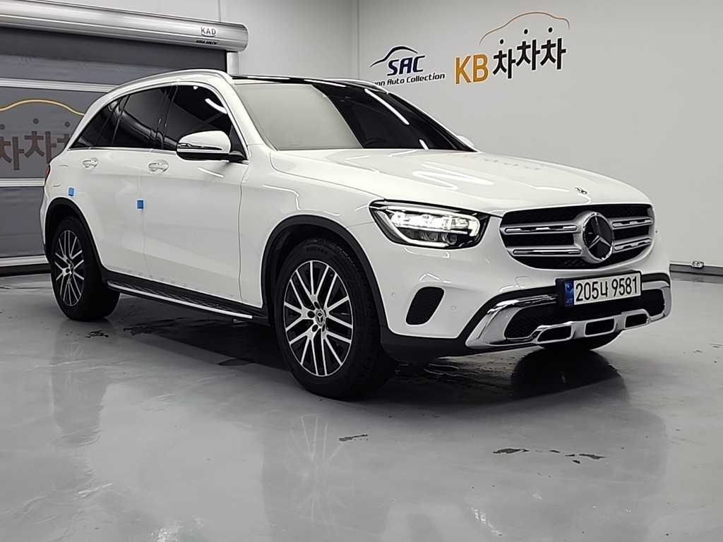 Mercedes Benz GLC Class - Vista 6