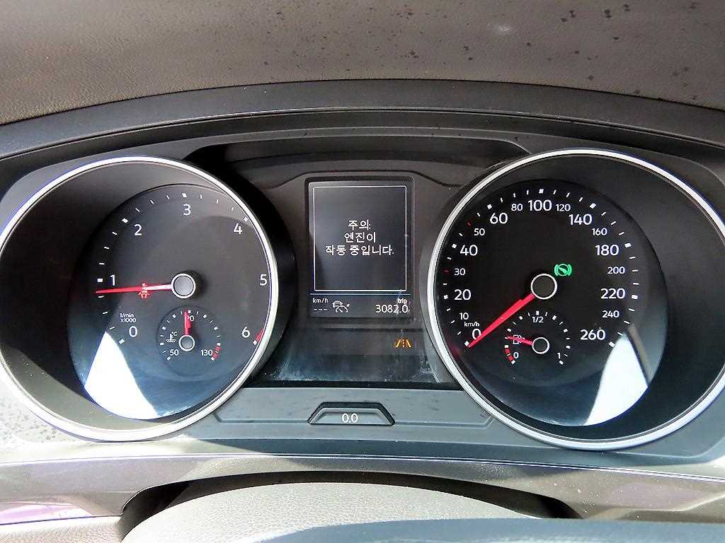 Volkswagen Tiguan - Vista 11