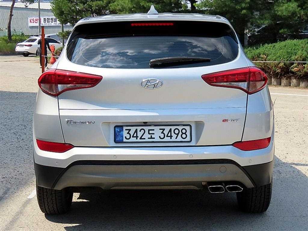 HYUNDAI Tucson - Vista 6