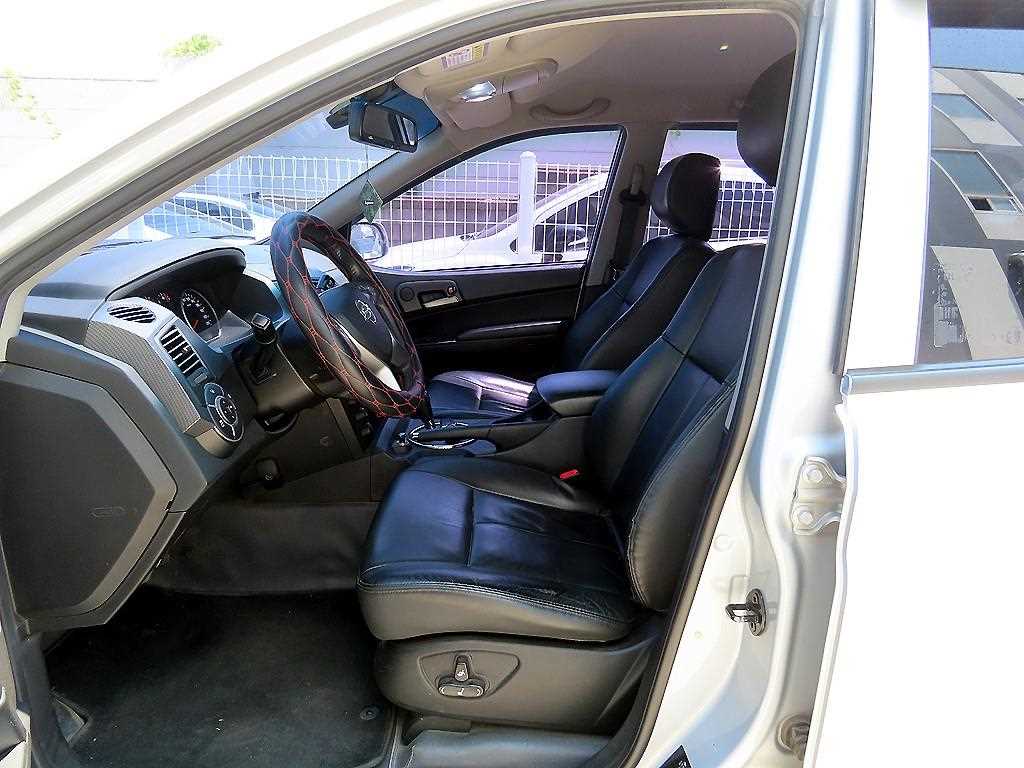 Ssangyong Korando - Vista 7