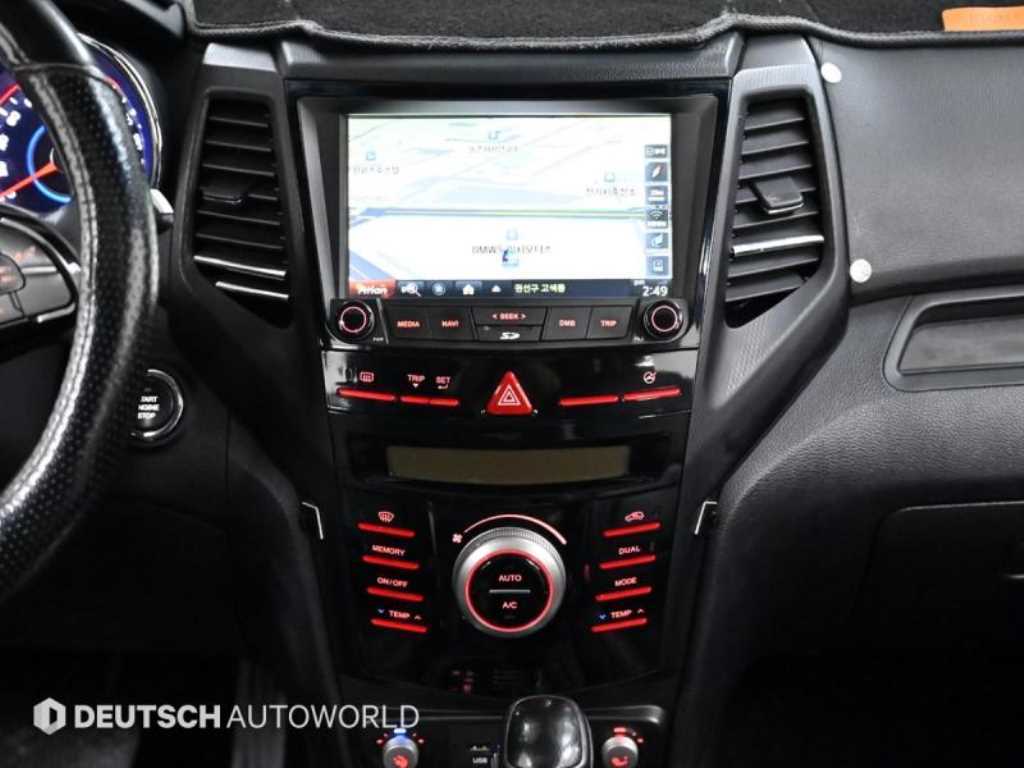 Ssangyong Tivoli 2016 Azul - Importación desde Corea - HF Imports Iquique - Foto 16